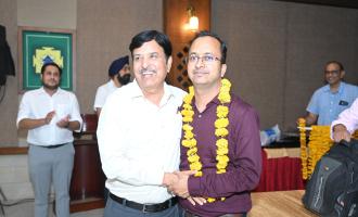Rajesh Agrawal, President of the Hotel Association, Gaurav, Senior Vice President.